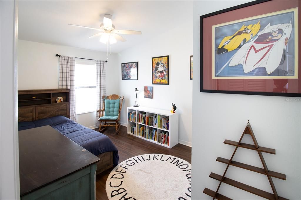 Active With Contract: $314,900 (3 beds, 2 baths, 1364 Square Feet)