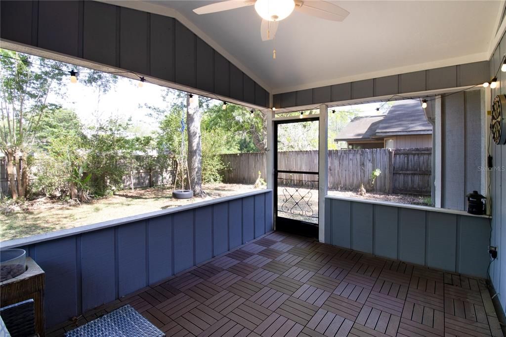 Active With Contract: $314,900 (3 beds, 2 baths, 1364 Square Feet)