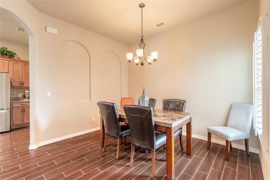 En Venta: $495,000 (3 camas, 2 baños, 1974 Pies cuadrados)
