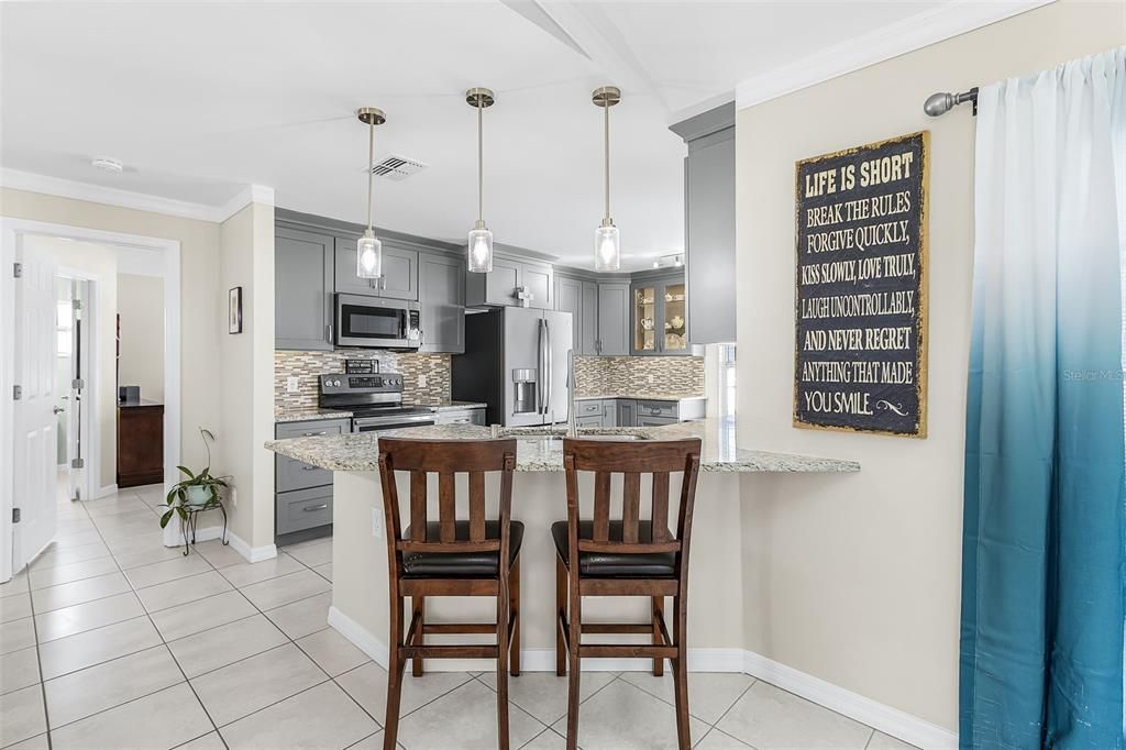Active With Contract: $379,900 (3 beds, 2 baths, 1549 Square Feet)