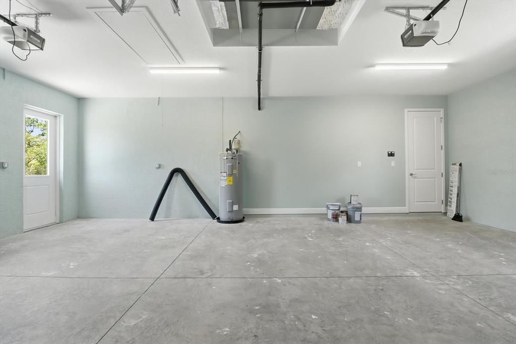 For Sale: $589,900 (3 beds, 3 baths, 2128 Square Feet)