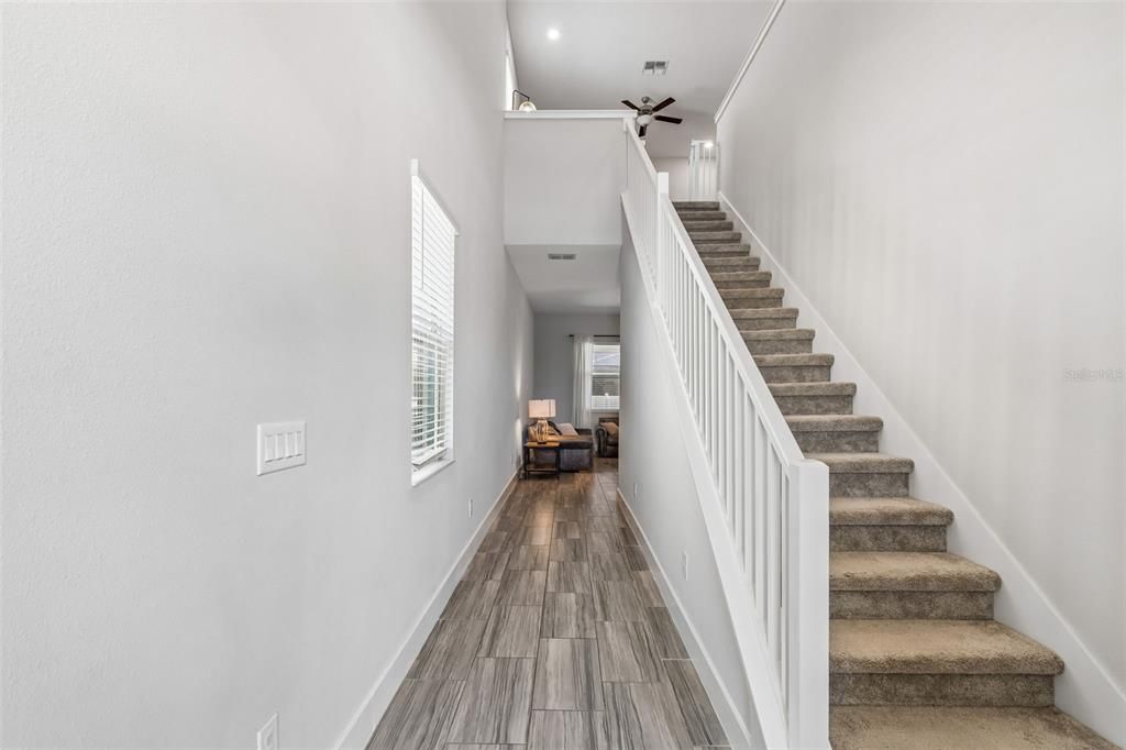 Active With Contract: $677,500 (4 beds, 2 baths, 2426 Square Feet)