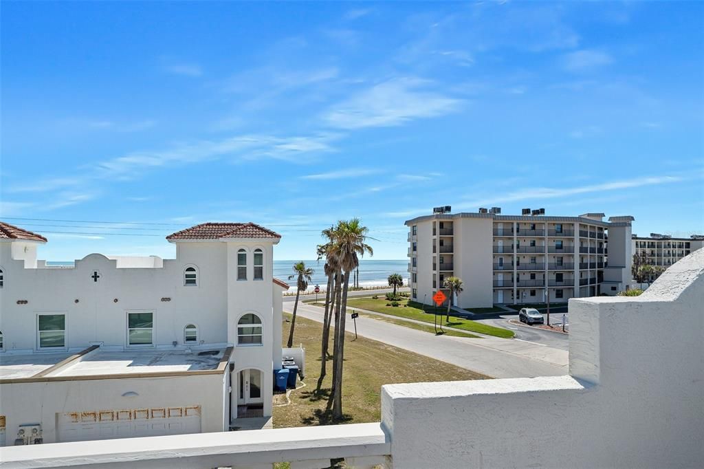 For Sale: $669,000 (3 beds, 2 baths, 2150 Square Feet)