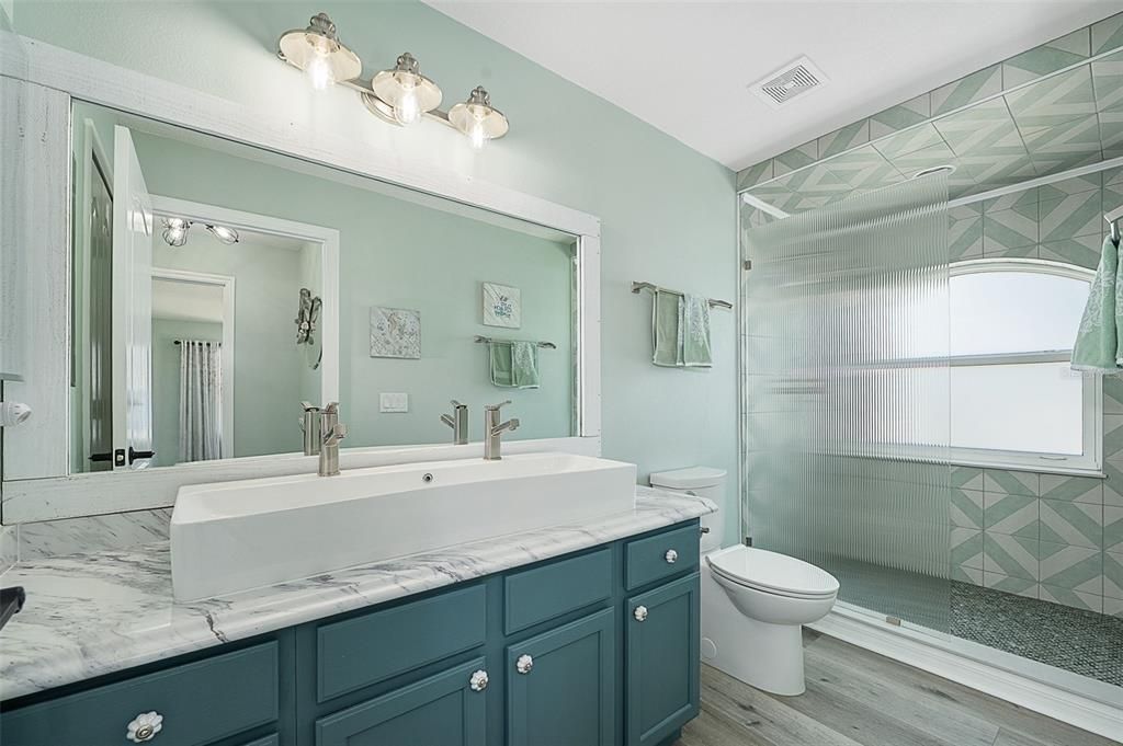 For Sale: $669,000 (3 beds, 2 baths, 2150 Square Feet)