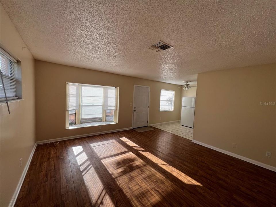 For Sale: $445,000 (4 beds, 0 baths, 1750 Square Feet)
