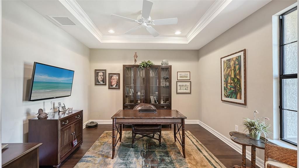 Activo con contrato: $850,000 (3 camas, 3 baños, 2483 Pies cuadrados)