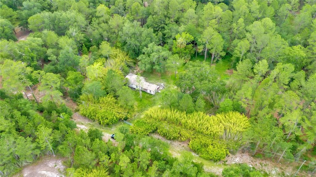 На продажу: $219,000 (16.39 acres)