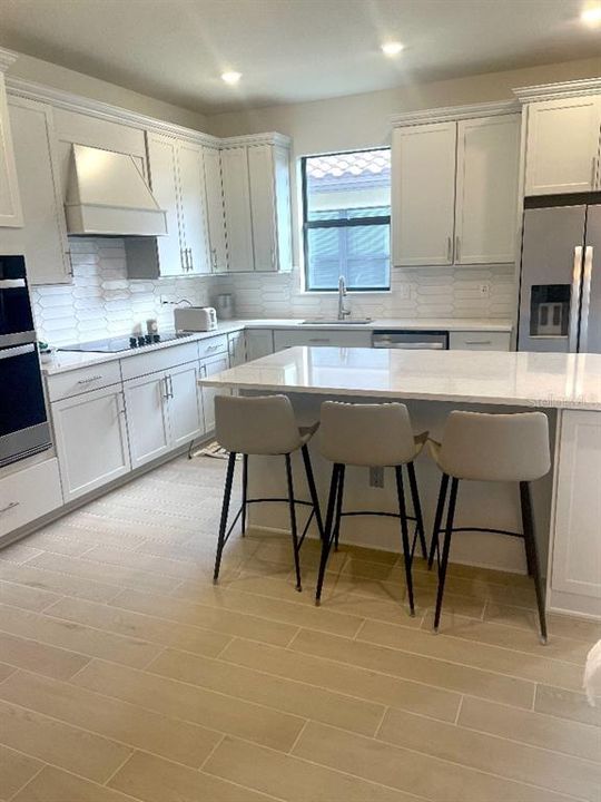 Activo con contrato: $599,900 (2 camas, 2 baños, 1827 Pies cuadrados)