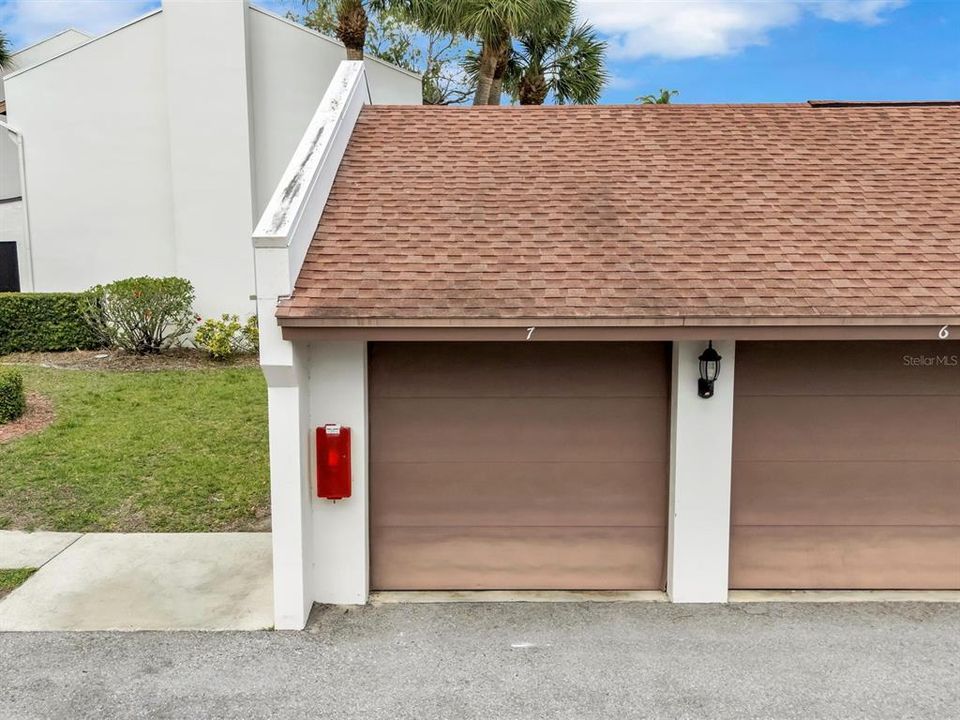 For Sale: $400,000 (2 beds, 2 baths, 1765 Square Feet)