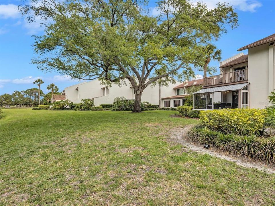 For Sale: $400,000 (2 beds, 2 baths, 1765 Square Feet)