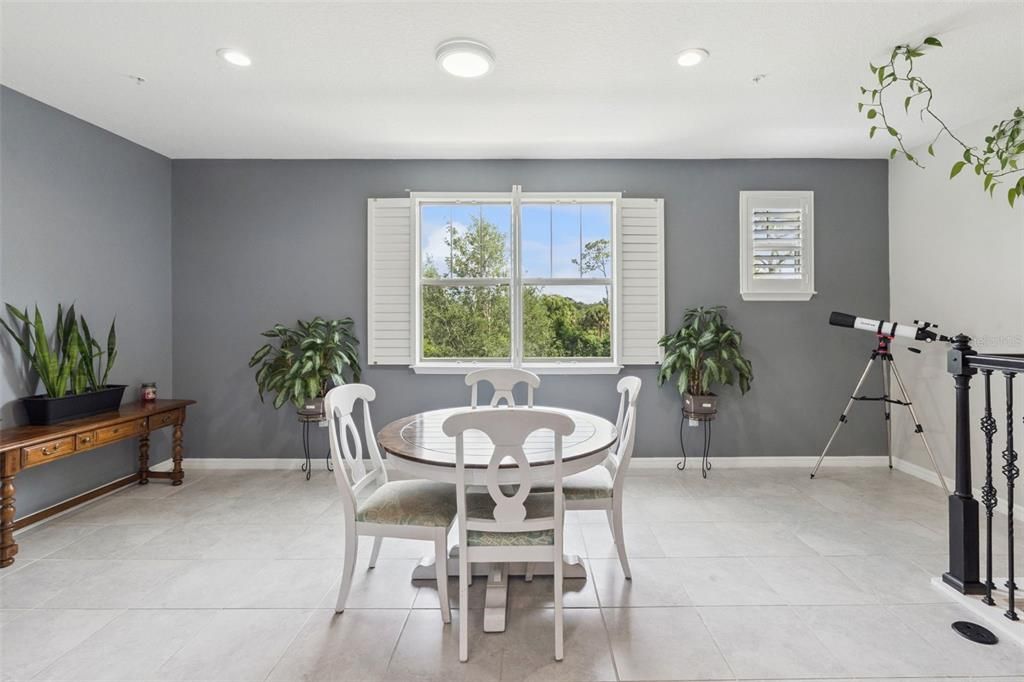En Venta: $479,000 (3 camas, 2 baños, 2120 Pies cuadrados)