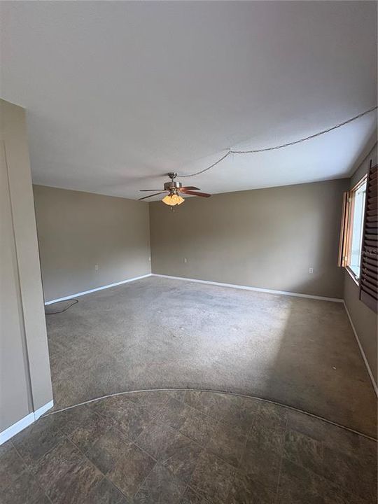 En Venta: $68,000 (2 camas, 1 baños, 874 Pies cuadrados)