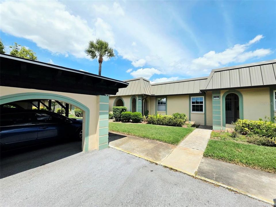 For Sale: $61,900 (2 beds, 1 baths, 975 Square Feet)