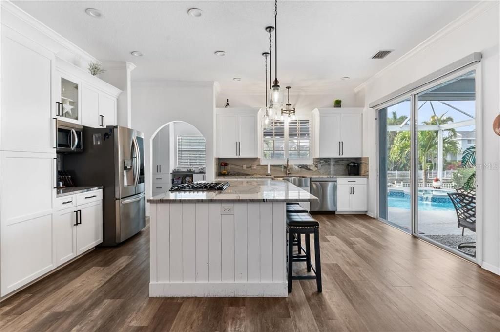 Active With Contract: $950,000 (5 beds, 3 baths, 2511 Square Feet)