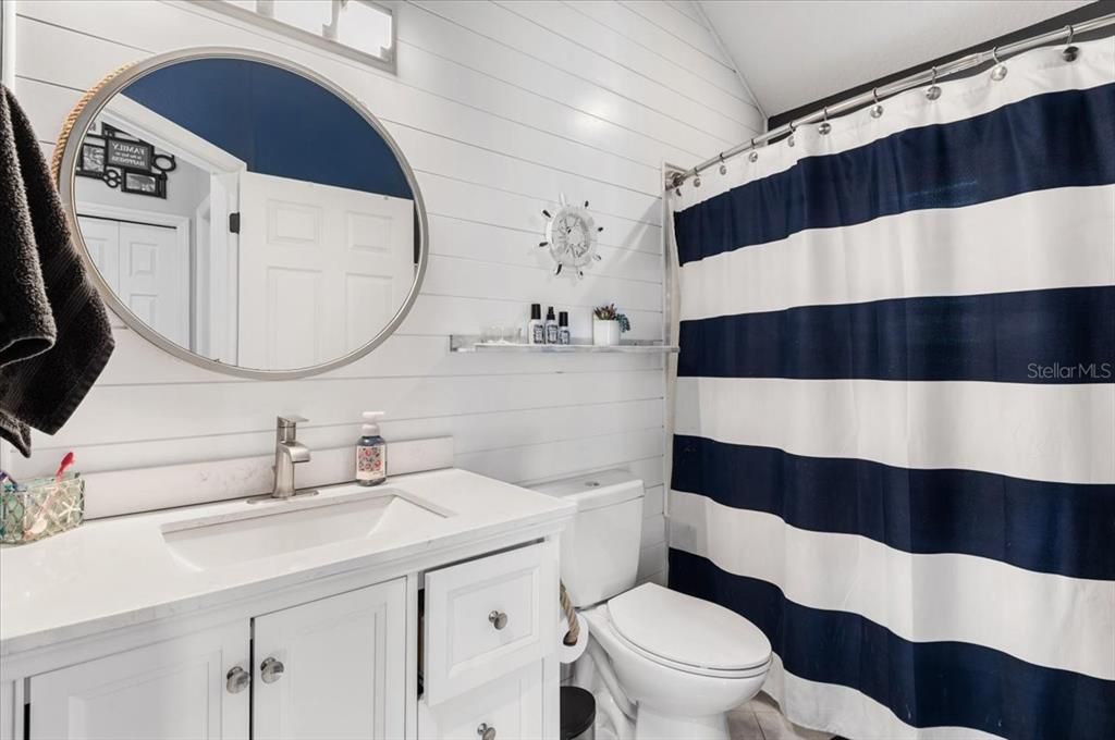Active With Contract: $950,000 (5 beds, 3 baths, 2511 Square Feet)
