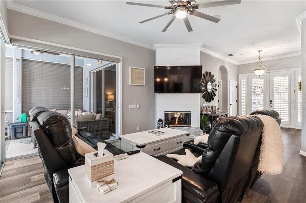 Active With Contract: $950,000 (5 beds, 3 baths, 2511 Square Feet)