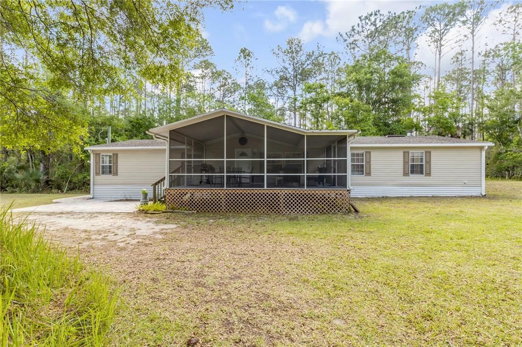 Activo con contrato: $459,900 (4 camas, 2 baños, 2280 Pies cuadrados)