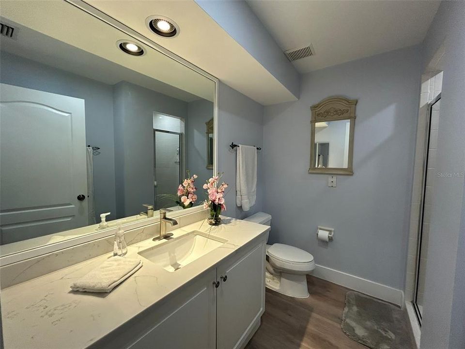 В аренду: $4,900 (3 спален, 3 ванн, 1439 Квадратных фут)