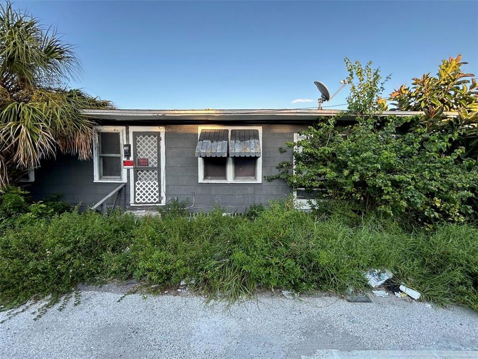 For Sale: $99,900 (3 beds, 0 baths, 1330 Square Feet)