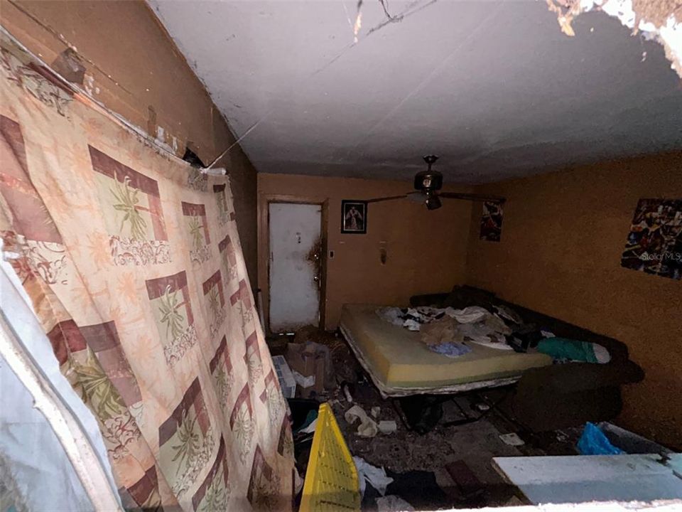 For Sale: $99,900 (3 beds, 0 baths, 1330 Square Feet)