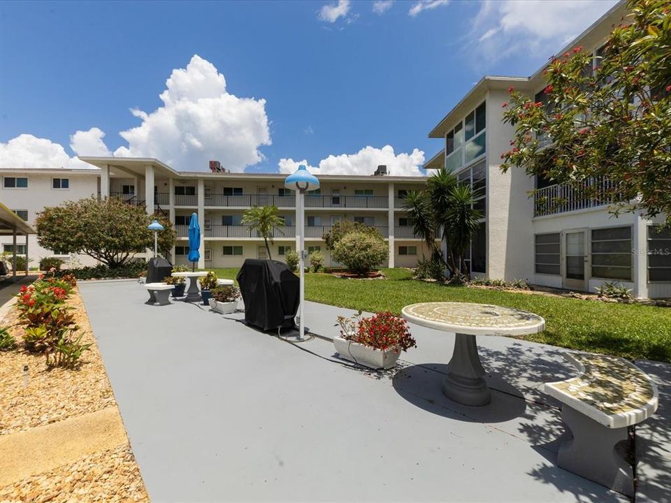 En Venta: $148,000 (2 camas, 2 baños, 828 Pies cuadrados)