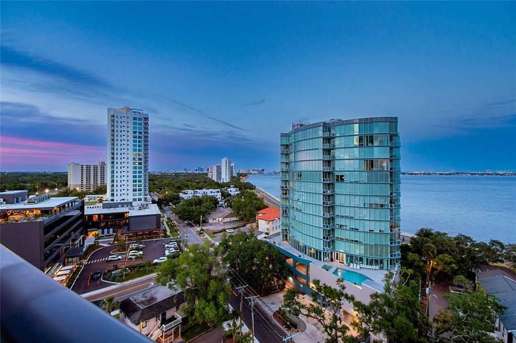 For Rent: $9,995 (2 beds, 2 baths, 1960 Square Feet)