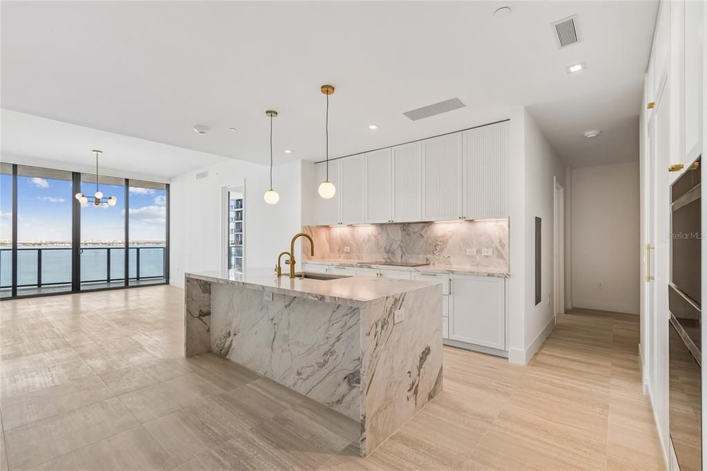 For Rent: $9,995 (2 beds, 2 baths, 1960 Square Feet)