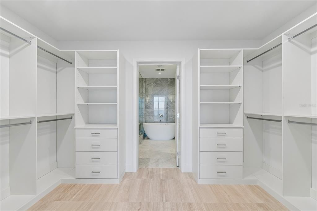 For Rent: $9,995 (2 beds, 2 baths, 1960 Square Feet)