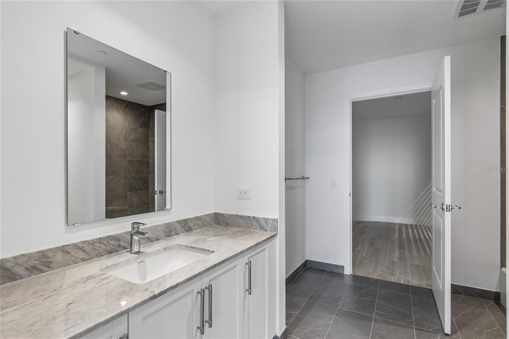 For Rent: $9,995 (2 beds, 2 baths, 1960 Square Feet)