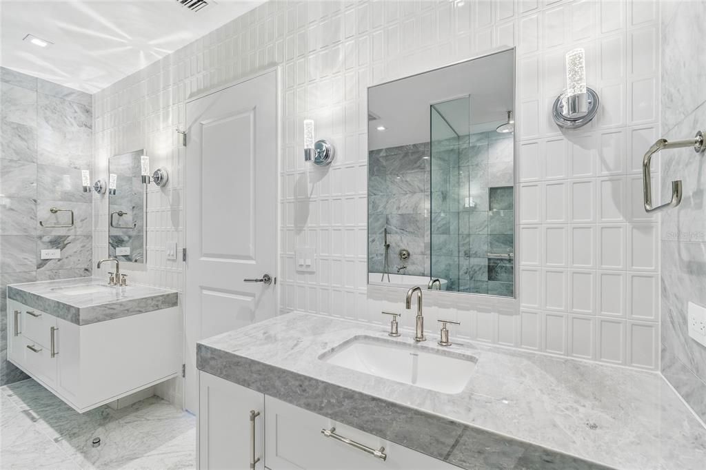 For Rent: $9,995 (2 beds, 2 baths, 1960 Square Feet)