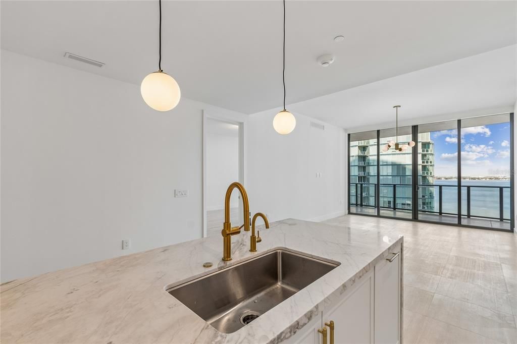 For Rent: $9,995 (2 beds, 2 baths, 1960 Square Feet)