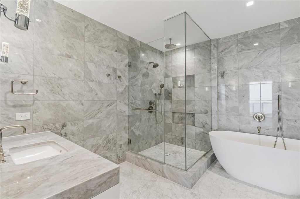 For Rent: $9,995 (2 beds, 2 baths, 1960 Square Feet)