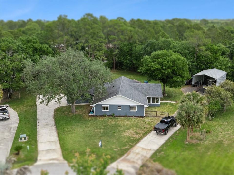 Recently Sold: $489,000 (3 beds, 2 baths, 1834 Square Feet)