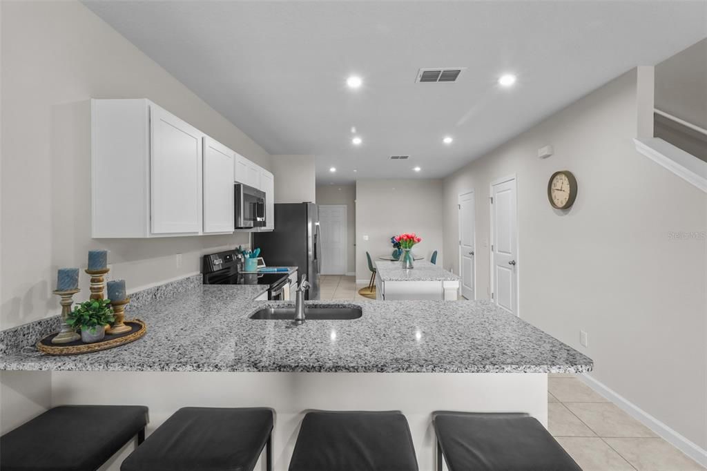 En Venta: $289,900 (3 camas, 2 baños, 1440 Pies cuadrados)