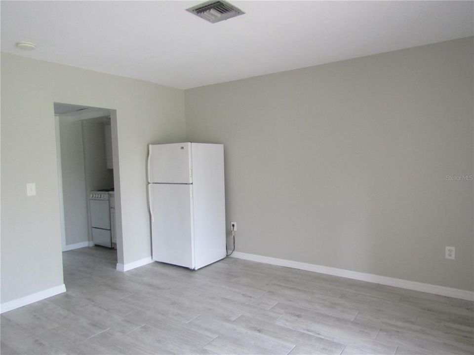 В аренду: $1,500 (1 спален, 1 ванн, 428 Квадратных фут)
