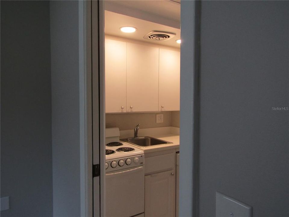 В аренду: $1,500 (1 спален, 1 ванн, 428 Квадратных фут)