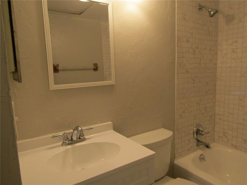 В аренду: $1,500 (1 спален, 1 ванн, 428 Квадратных фут)