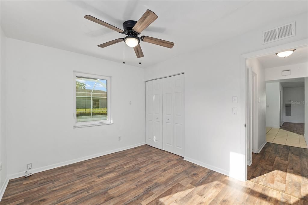 For Sale: $209,900 (3 beds, 1 baths, 1104 Square Feet)