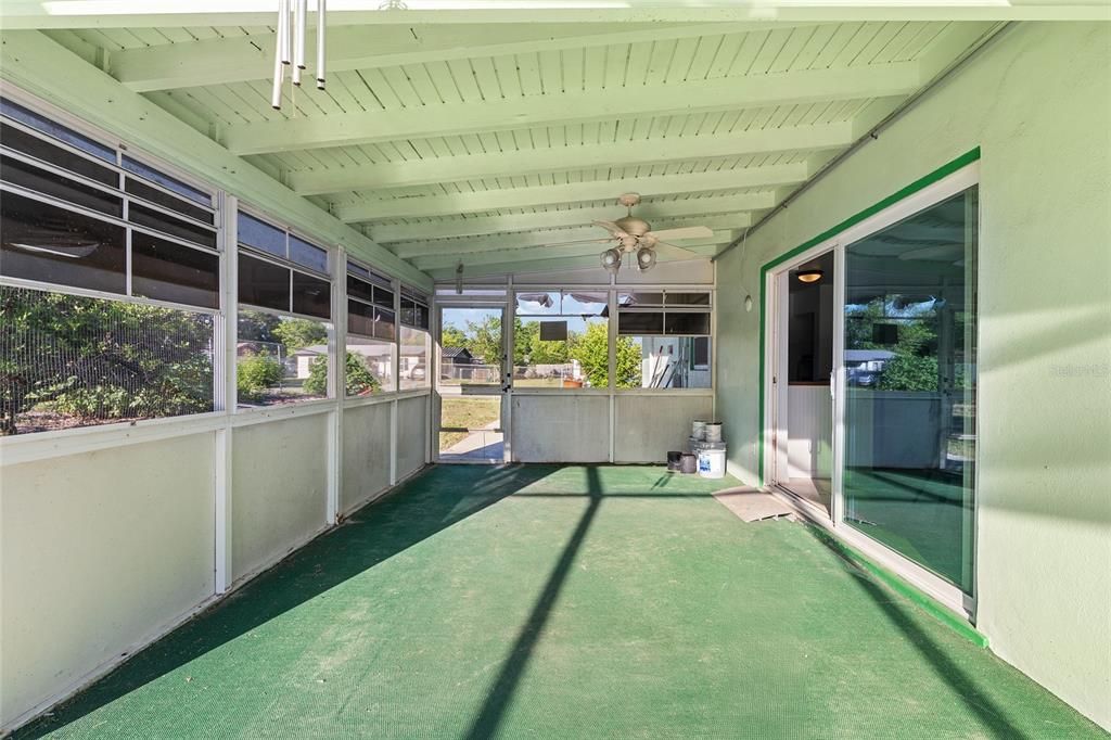 For Sale: $209,900 (3 beds, 1 baths, 1104 Square Feet)