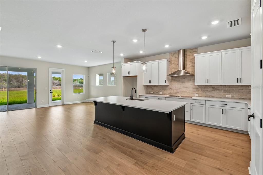 Active With Contract: $599,990 (4 beds, 3 baths, 3060 Square Feet)