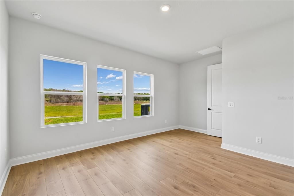 Active With Contract: $599,990 (4 beds, 3 baths, 3060 Square Feet)