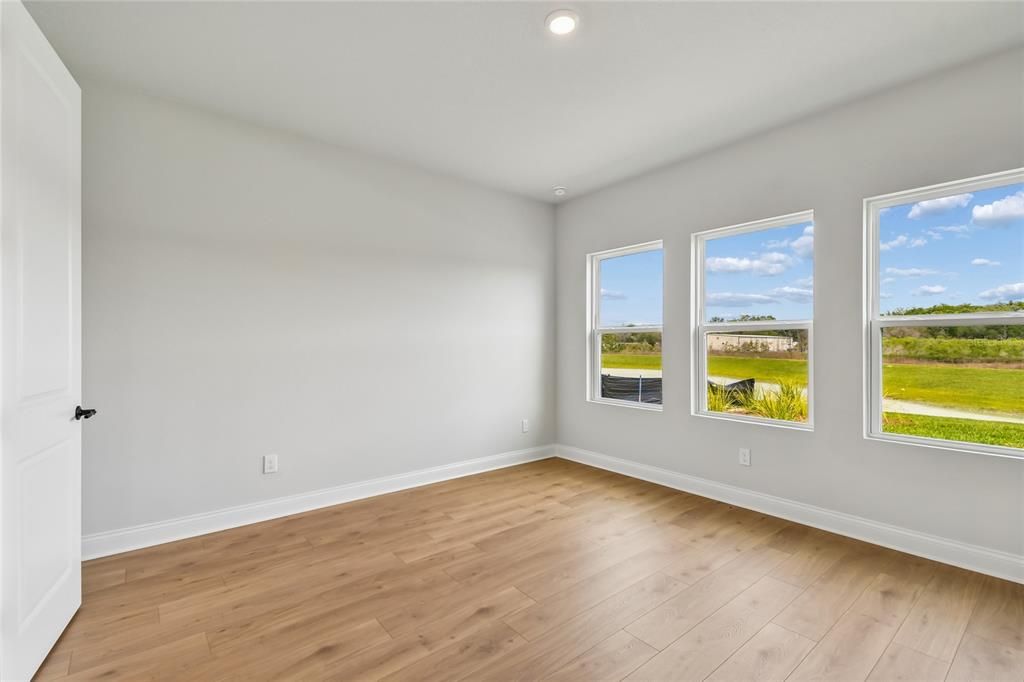 Active With Contract: $599,990 (4 beds, 3 baths, 3060 Square Feet)