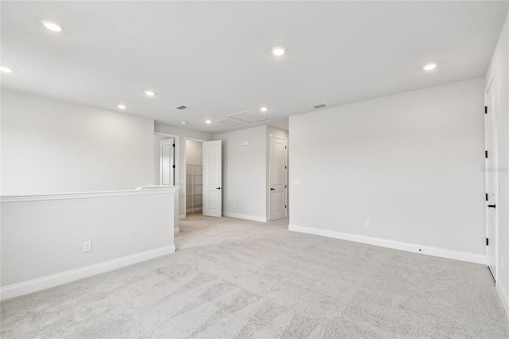 Active With Contract: $599,990 (4 beds, 3 baths, 3060 Square Feet)