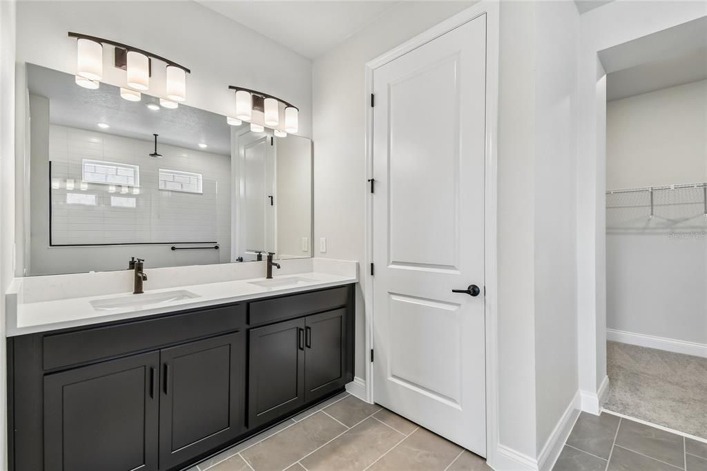 Active With Contract: $599,990 (4 beds, 3 baths, 3060 Square Feet)