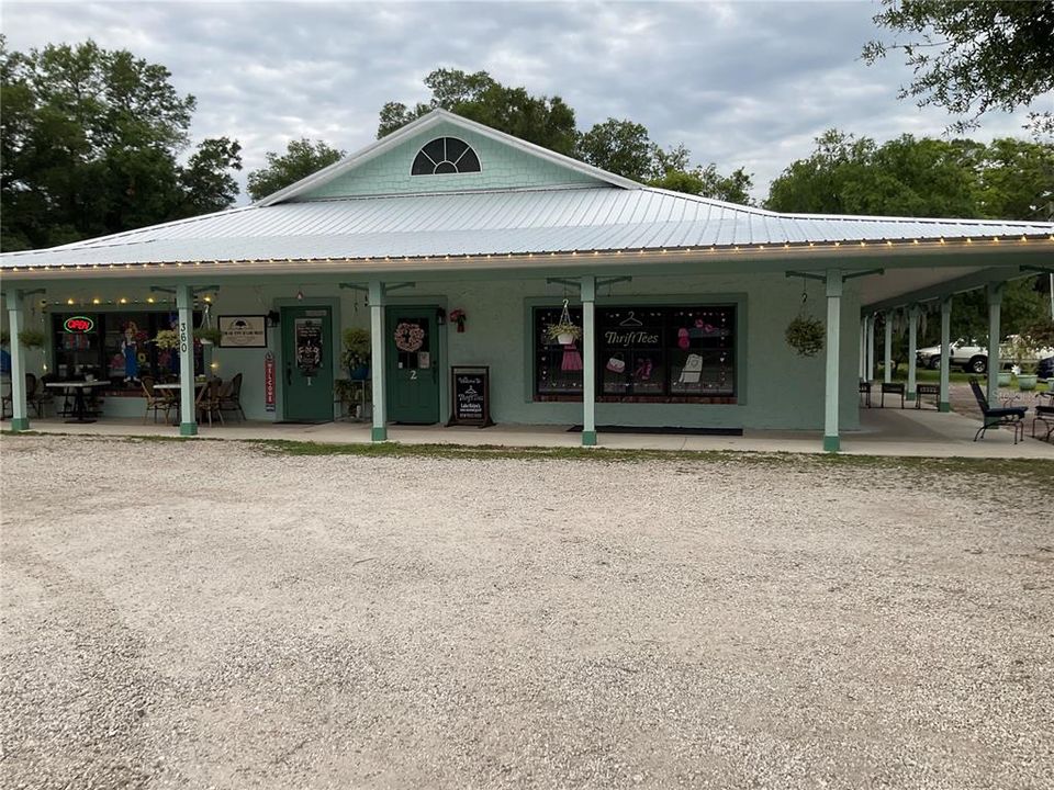 For Sale: $1,150,000 (0 beds, 0 baths, 3684 Square Feet)
