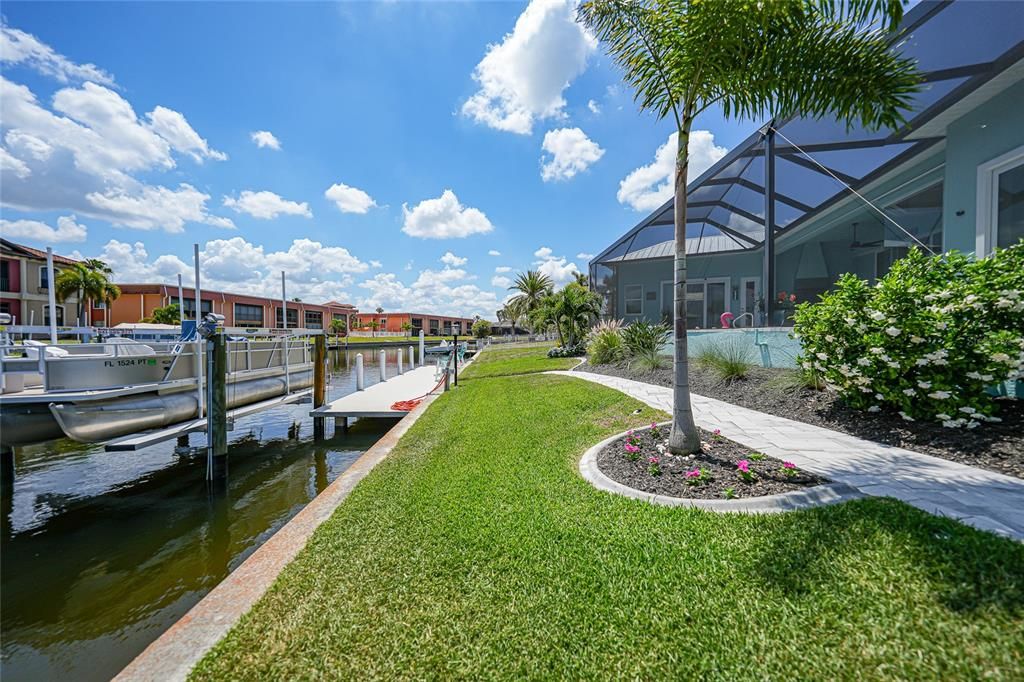 For Sale: $1,099,000 (3 beds, 3 baths, 2050 Square Feet)