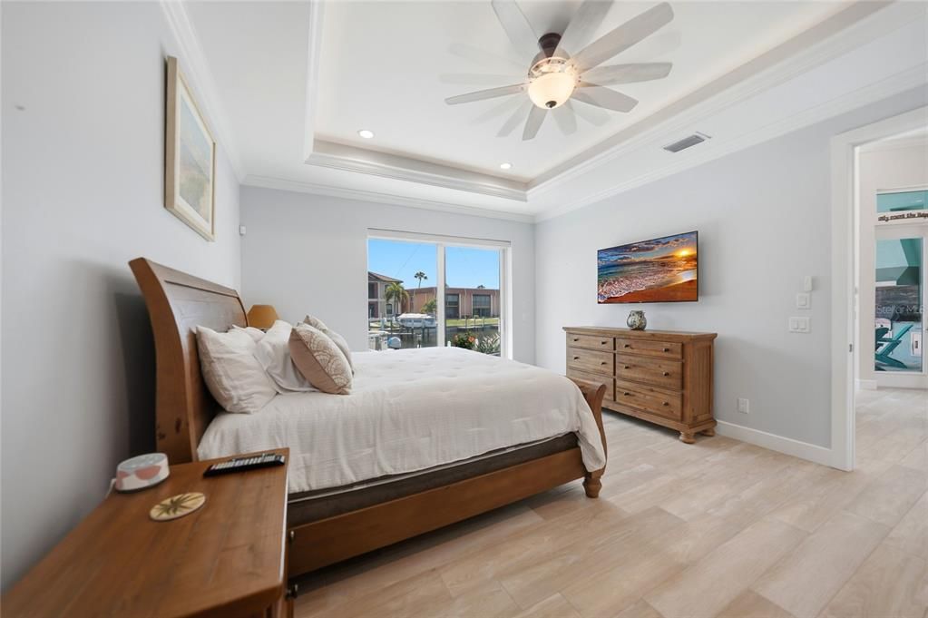 For Sale: $1,099,000 (3 beds, 3 baths, 2050 Square Feet)