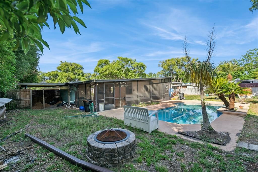 Activo con contrato: $299,900 (3 camas, 1 baños, 1059 Pies cuadrados)