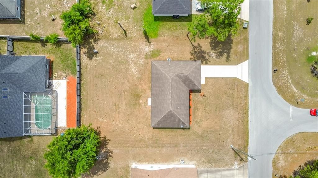 Activo con contrato: $220,000 (3 camas, 2 baños, 1252 Pies cuadrados)