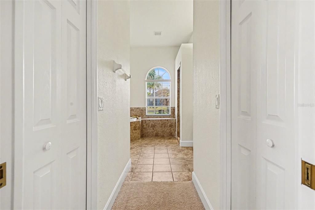 For Sale: $410,000 (3 beds, 2 baths, 1884 Square Feet)